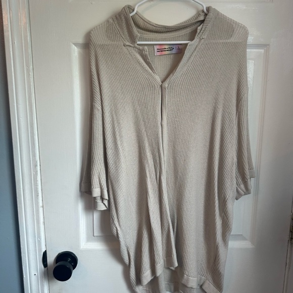 A&F The Trevor Project stylish shirt - Picture 3 of 3